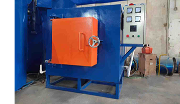 Electric box type resistance heat treatment furnace for quenching